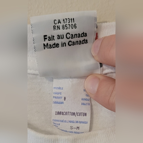 Buffalo David Bitton Tshirt Tee Top S/M White Logo Made in Canada - Picture 4 of 4